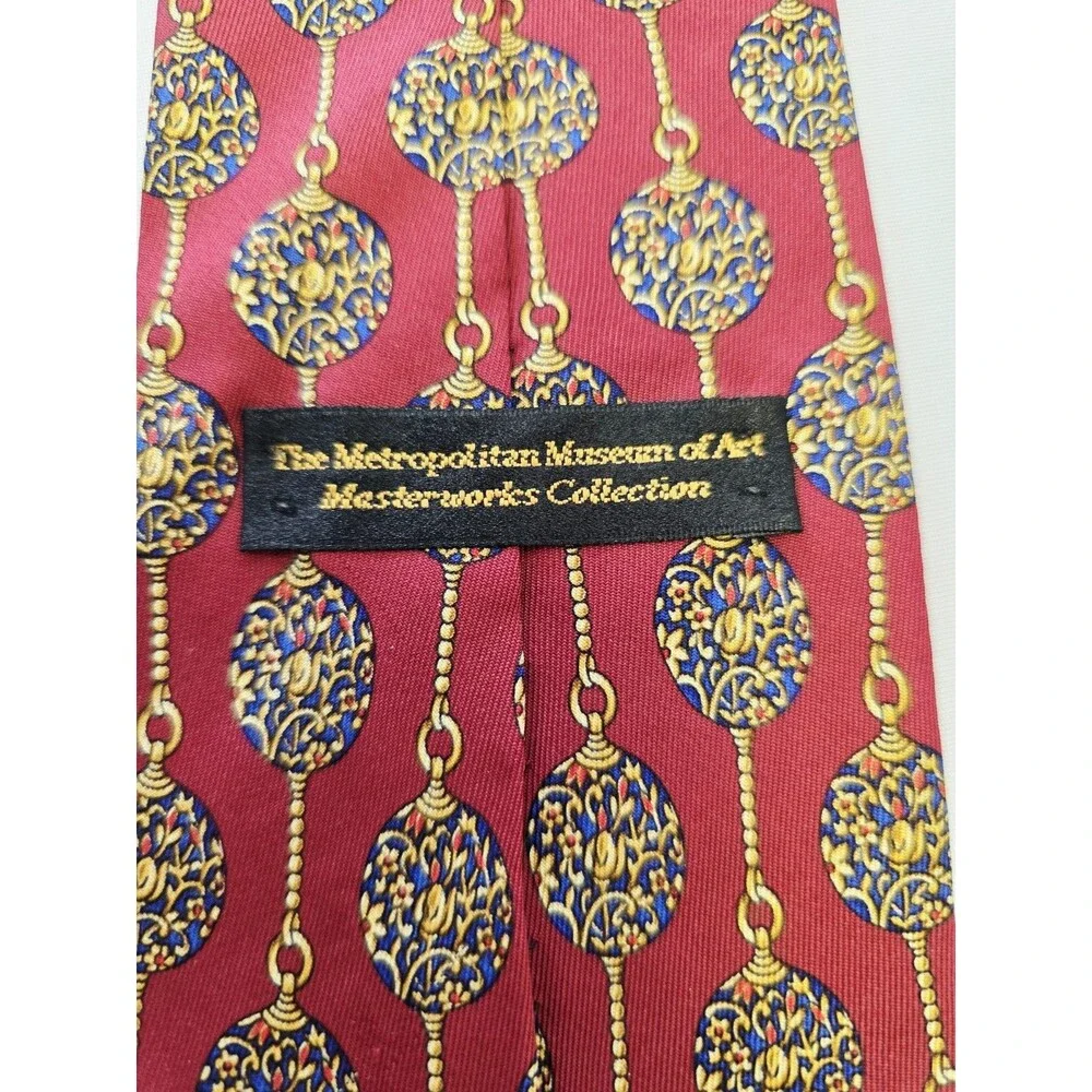 The Metropolitan Museum of Art 100% Silk Woven Geometric Pointed Tie Red